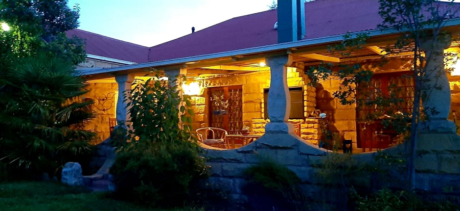 9 Bedroom Property for Sale in Fouriesburg Free State